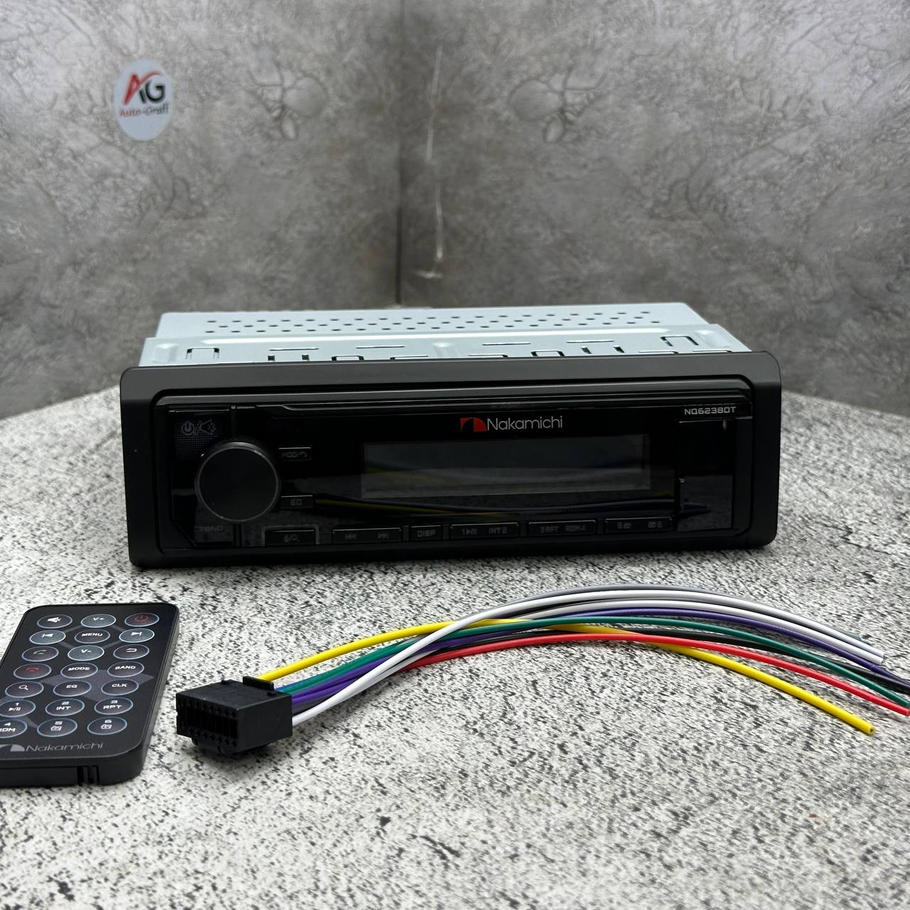 NAKAMICHI