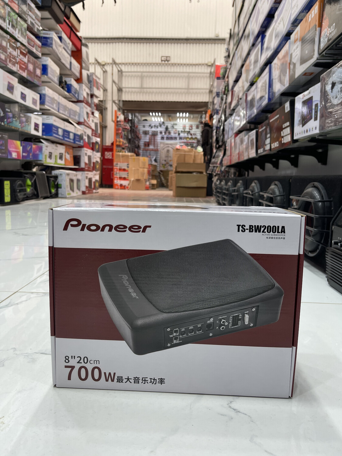Pioneer Ts 200 LA саббуфер по сиденье