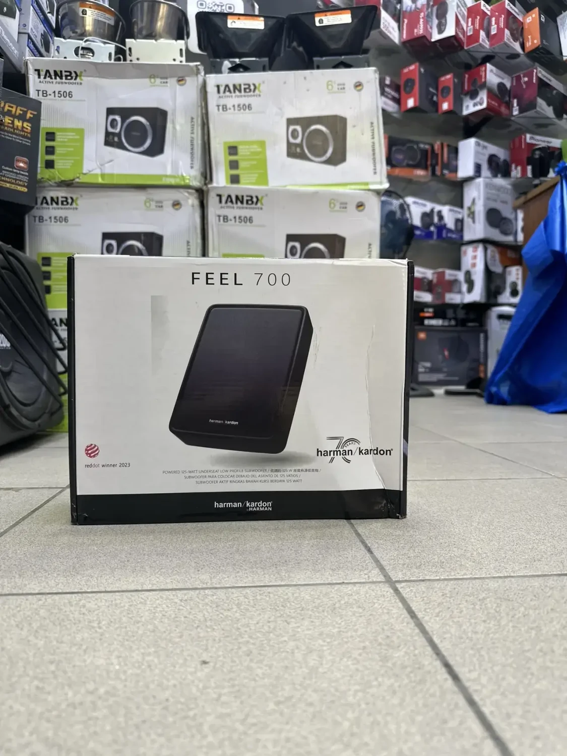 Feel 700 под сиденье