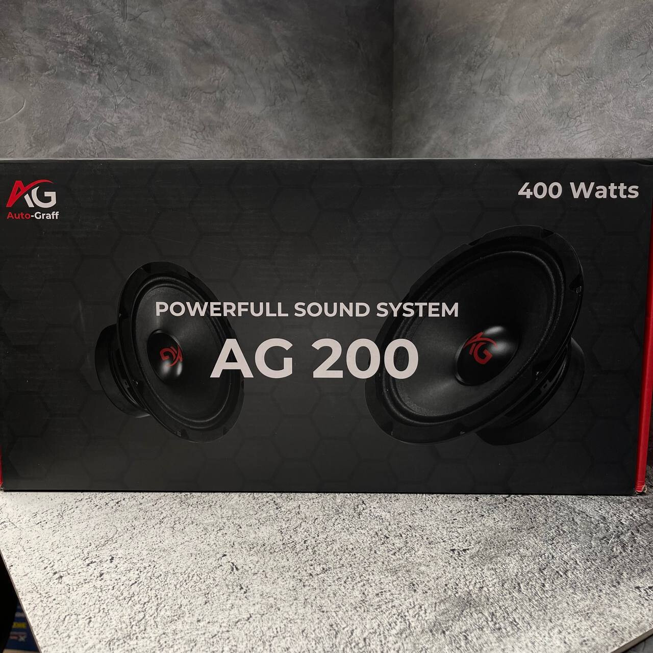 AG-200